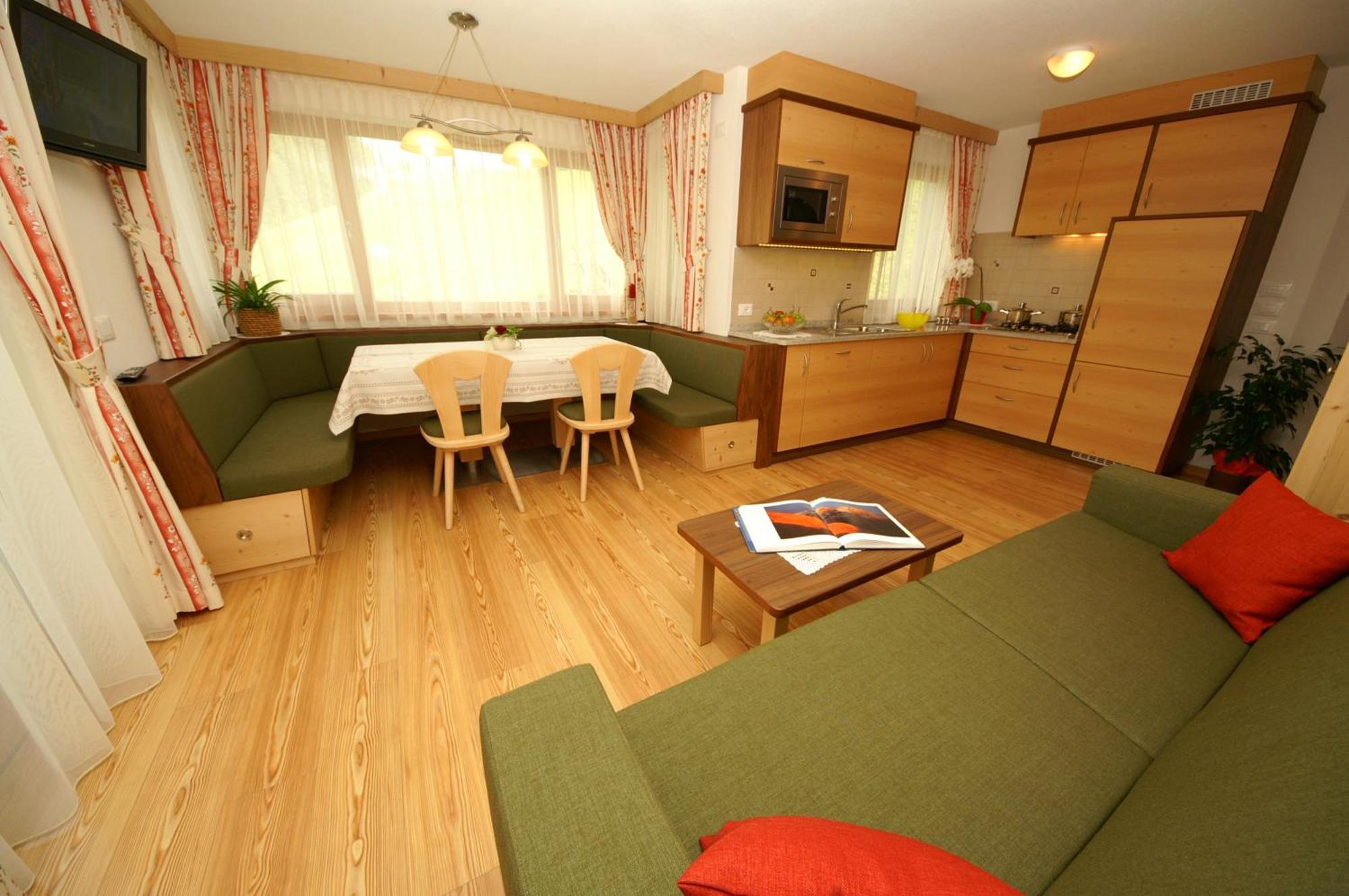 Miribunghof Appartement La Valle Buitenkant foto