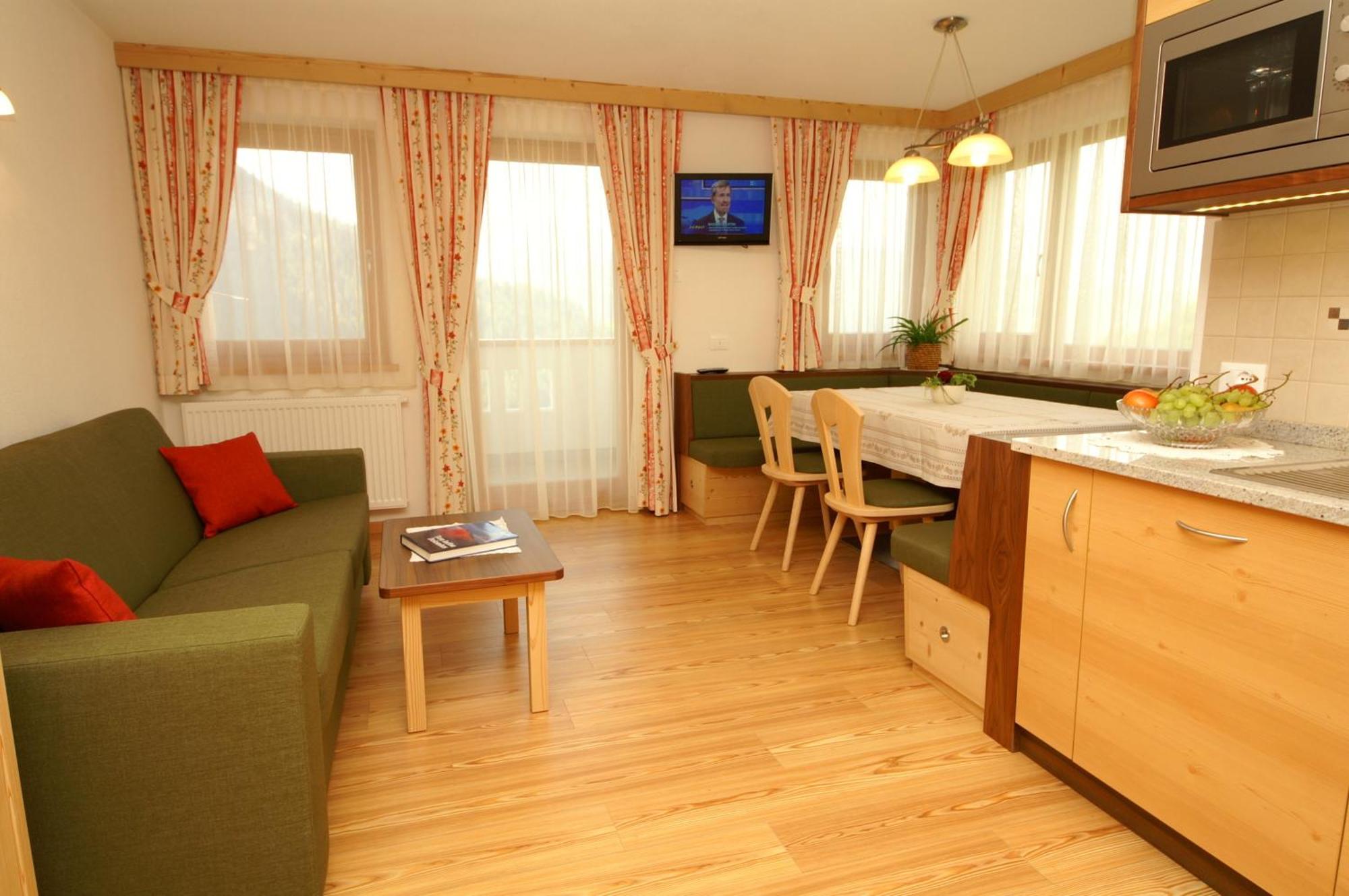 Miribunghof Appartement La Valle Buitenkant foto
