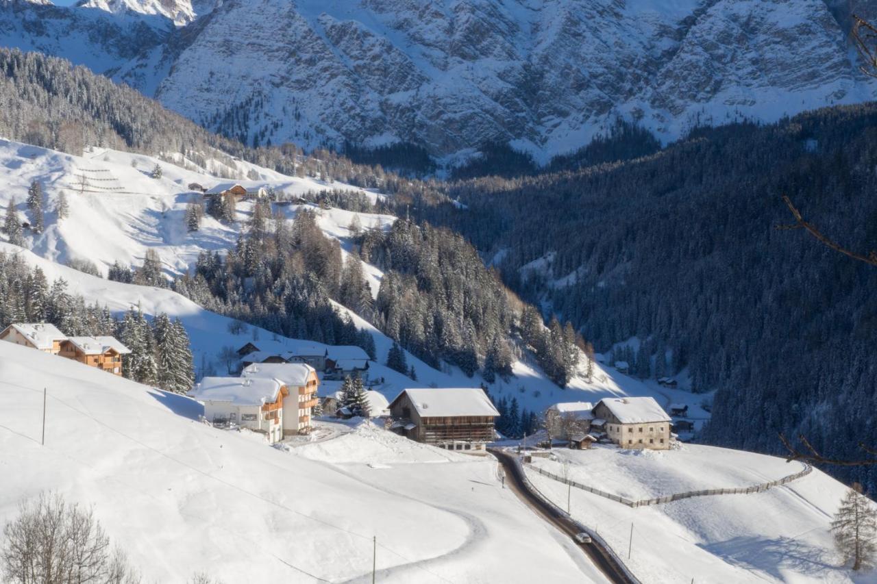 Miribunghof Appartement La Valle Buitenkant foto